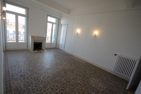  Appartement � louer 4 pi�ces 117 m�