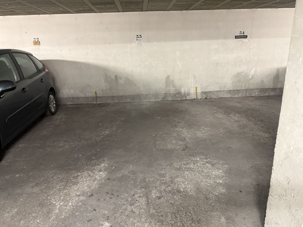 Location Parking/Garage A LOUER PARKING SOUS-SOL PROCHE CROISETTE ET CARLTON Cannes