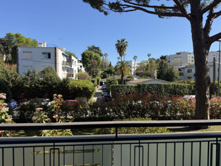  Appartement � vendre 1 pi�ce 28 m� Cannes