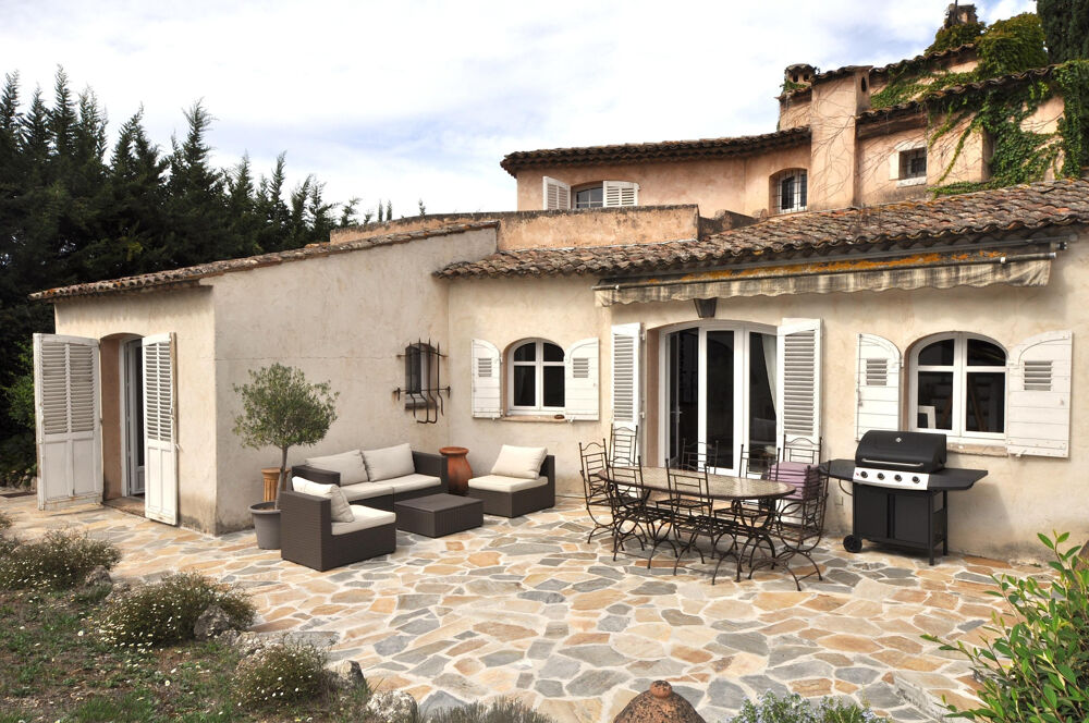 VILLA DE 154 M2 A MOUGINS CHEMIN DU CHATEAU