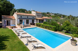  Maison  louer 8 pices 275 m