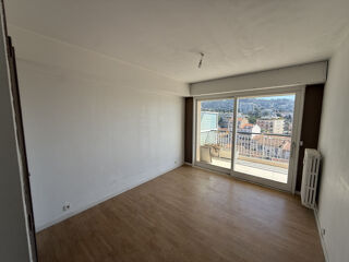  Appartement � louer 4 pi�ces 88 m�