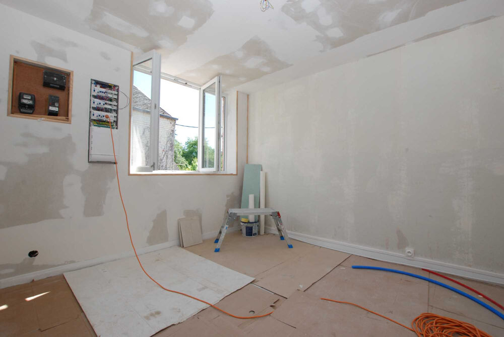 Vente Immeuble 1 APPART + 3 PLATEAUX AMENAGEABLES (POUR INVESTISSEUR, PROJET PRO OU PASSIONNÉ) 97 m2 + 325 m2 Jeumont