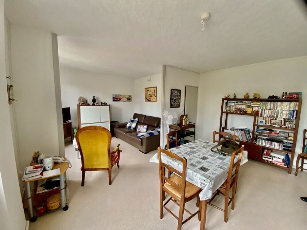 Vente Appartement CENTRE VILLE MAUBEUGE APPARTEMENT 2 CHAMBRES ET BALCON Maubeuge