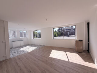  Immeuble à vendre 15 + pièces 97 m²