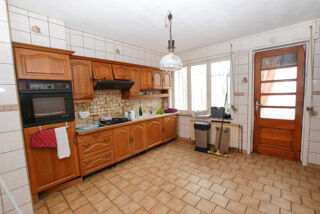  Maison � vendre 7 pi�ces 77 m�