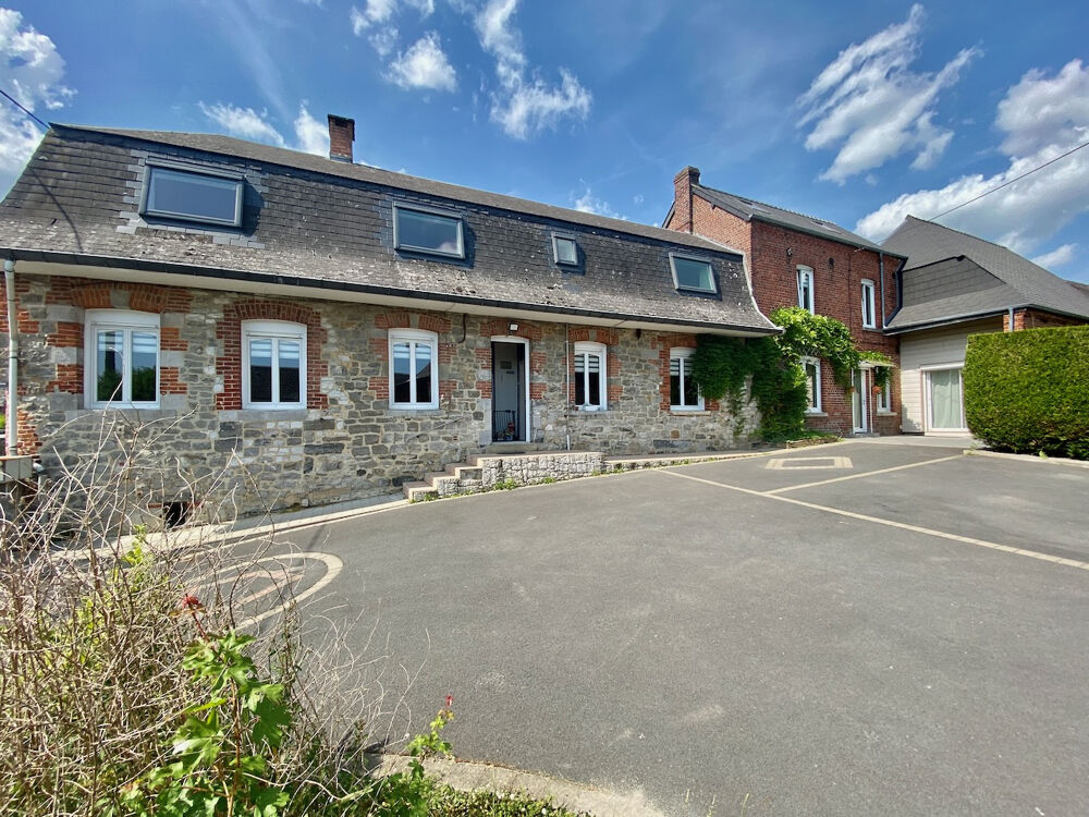 À VENDRE ENSEMBLE IMMOBILIER DE CARACTÈRE