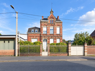  Maison à vendre 11 pièces 200 m²