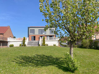  Maison � vendre 10 pi�ces 135 m�