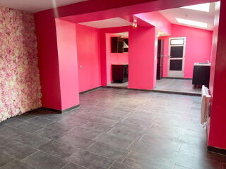  Immeuble à vendre 145 m²