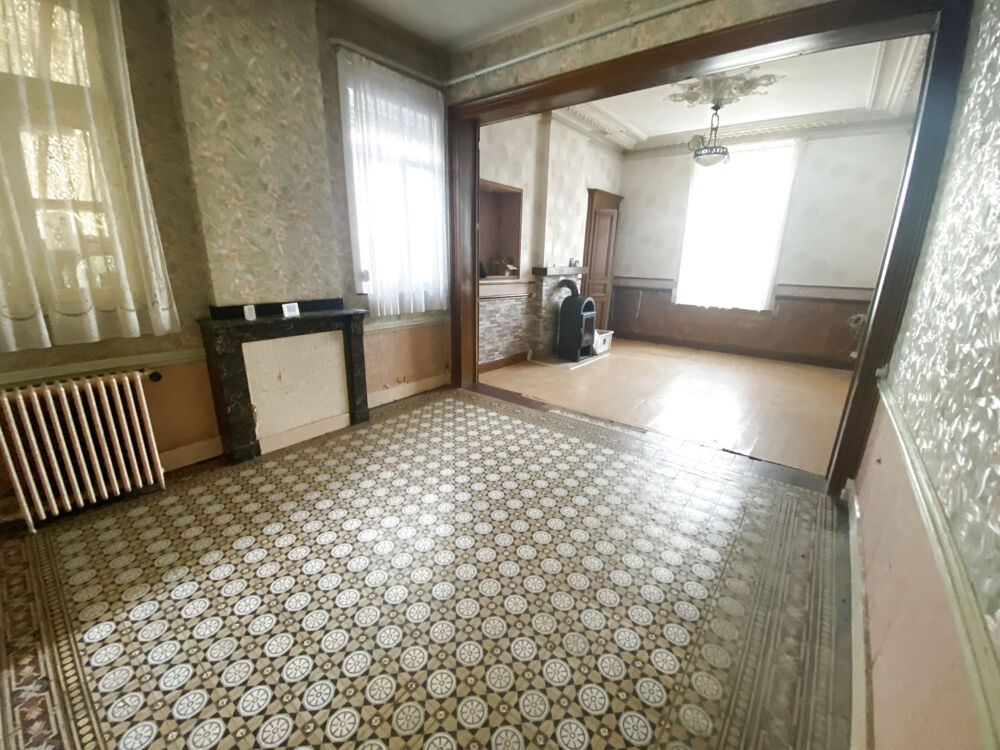 Vente Maison Propriété de Charme avec Authenticité et Volumes Généreux Jeumont