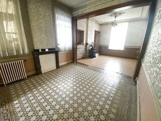  Maison à vendre 10 pièces 215 m²