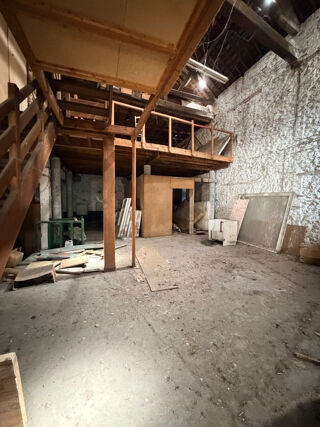  Immeuble à vendre 300 m²