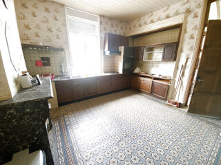 Maison à vendre 10 pièces 215 m²