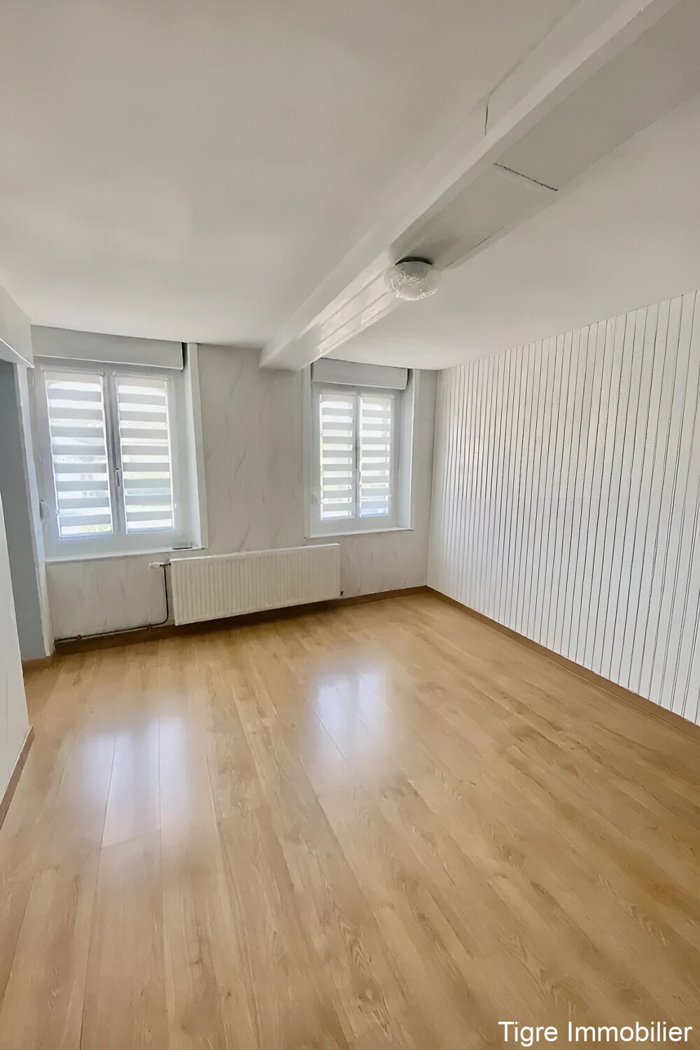 Vente Maison À VENDRE   ENSEMBLE IMMOBILIER DE CARACTÈRE Felleries