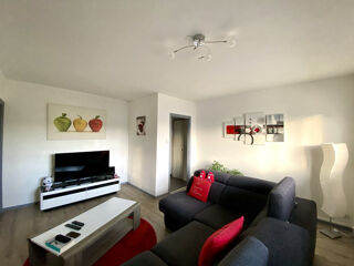  Appartement  vendre 5 pices 77 m