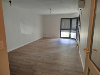  Appartement à louer 2 pièces 53 m²