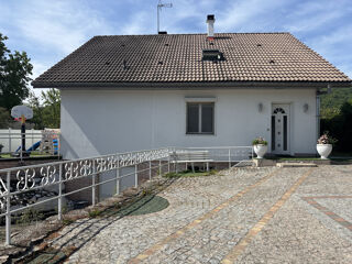  Maison � vendre 5 pi�ces 150 m�