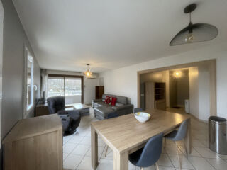  Appartement � louer 4 pi�ces 79 m�