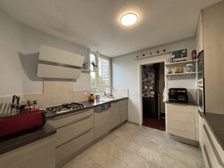  Appartement � vendre 5 pi�ces 99 m�