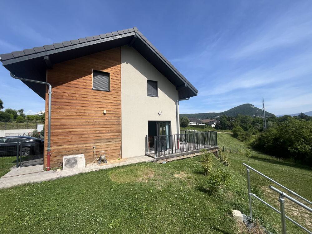 Vente Maison Jolie maison récente de 2022 avec 3 chambres, terrain de 1000 m2, située à LA BALME DE SILLINGY La balme de sillingy