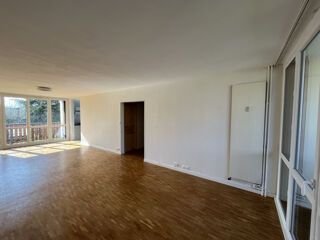  Appartement � vendre 5 pi�ces 99 m�