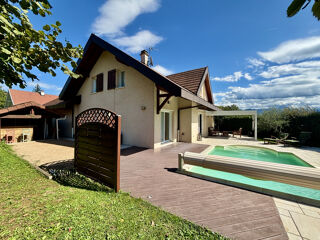  Maison  vendre 7 pices 201 m