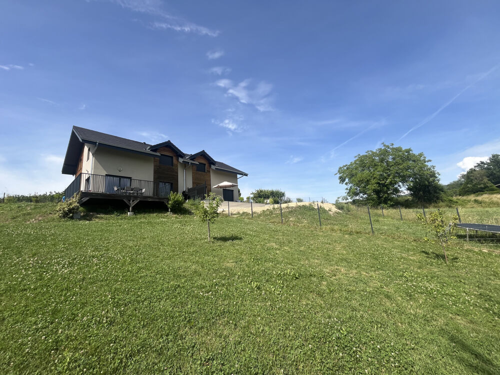 Vente Maison Jolie maison récente de 2022 avec 3 chambres, terrain de 1000 m2, située à LA BALME DE SILLINGY La balme de sillingy