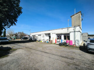  Propriété/château à vendre 4 pièces 115 m²