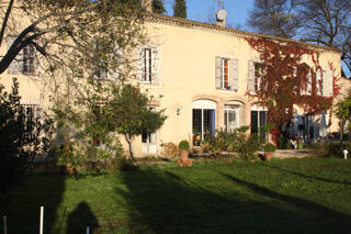  Proprit/chteau  vendre 15 + pices 900 m