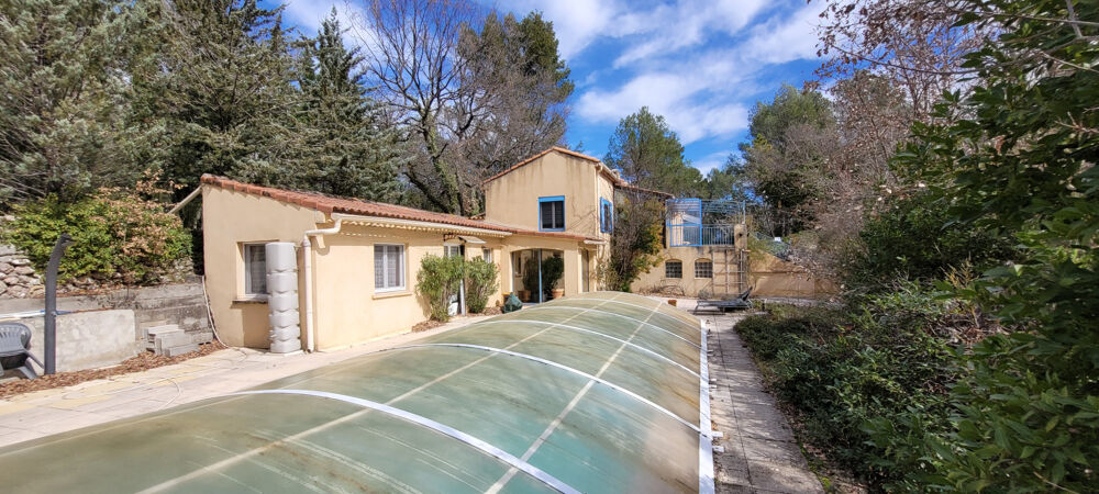 Vente Maison VILLA DE TYPE T4 DE 113M2 + STUDIO INDEPENDANT DE 30M2 + PISCINE SUR 1,8 HECTARES DE TERRAIN Tourves