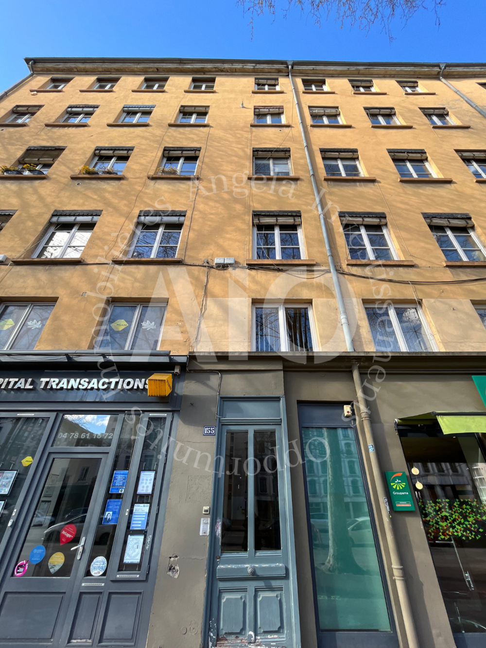 Appartement T3 entièrement rénové d'une surface de 61m2 situé Boulevard de la Croix Rousse Lyon 4