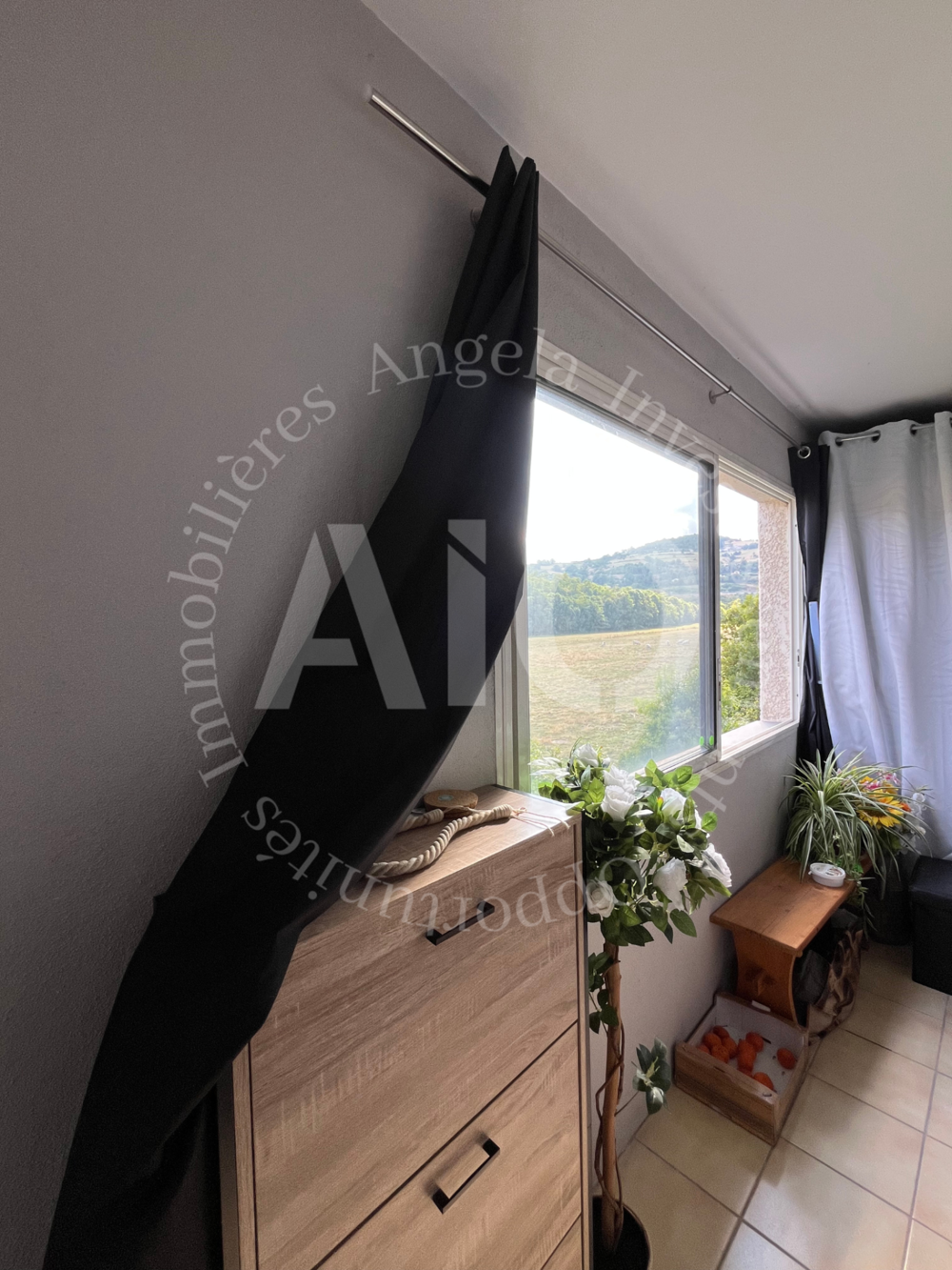 Appartement T3 au 2eme étage avec balcon - Pontcharra (69490 Vindry-sur-Turdine)