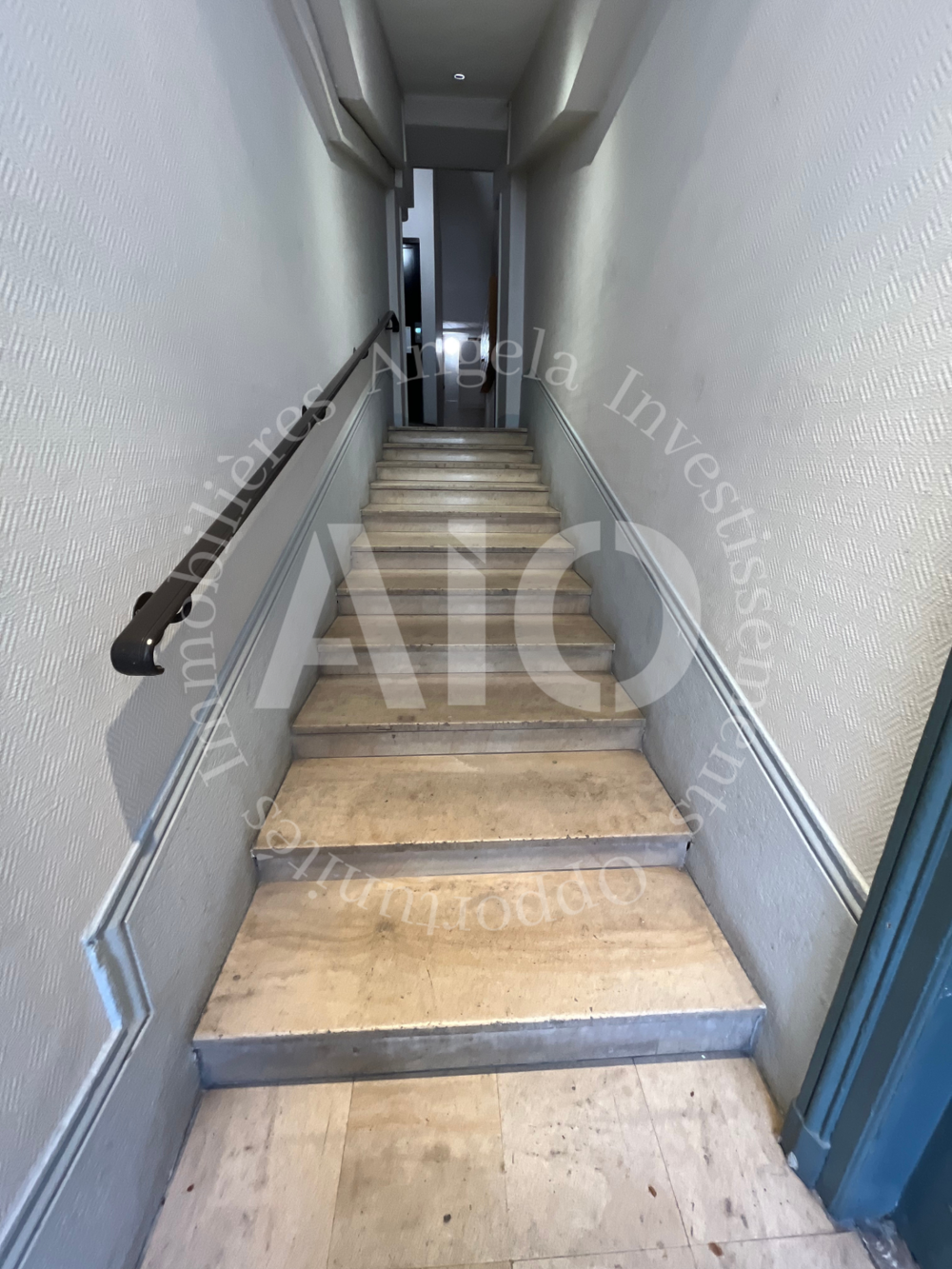 Appartement T3 entièrement rénové d'une surface de 61m2 situé Boulevard de la Croix Rousse Lyon 4