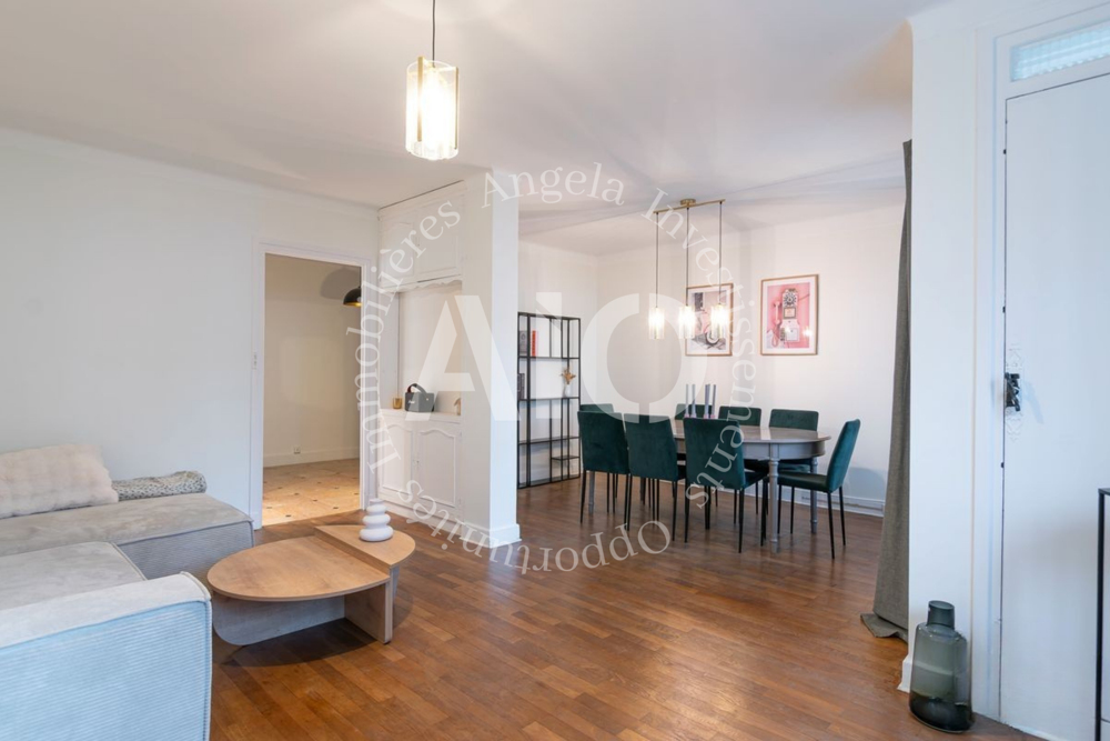 Appartement T3 de 80m2 Rue Vendôme 69003 Lyon, lumineux et traversant avec loggia et garage en sus