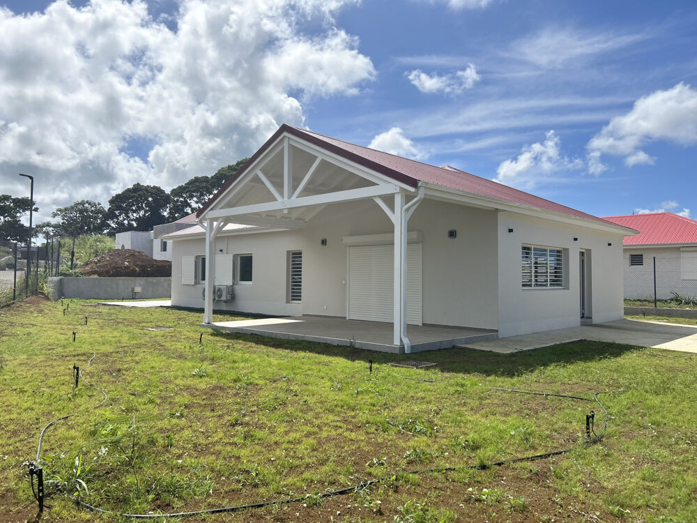 A LOUER GRANDE VILLA F5 RECENTE DE 150M2 A MONTEBELLO - PETIT BOURG
