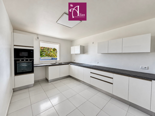  Maison à louer 5 pièces 137 m²
