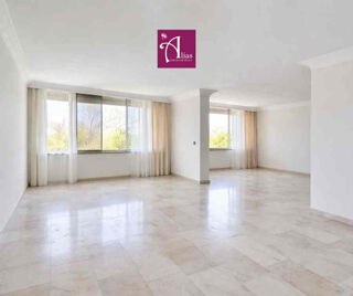  Appartement à vendre 6 pièces 180 m²