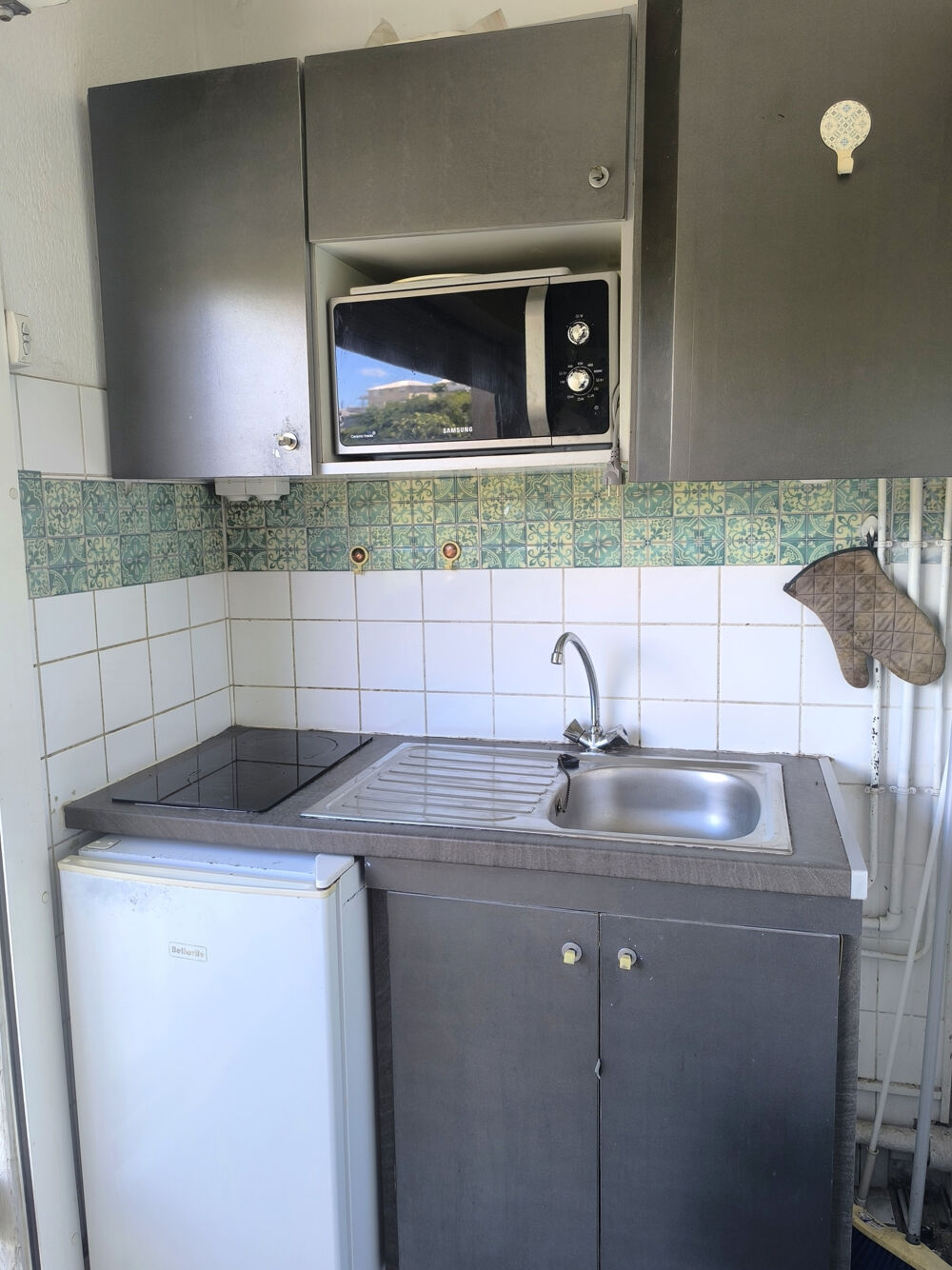 Location Appartement Studio meublé Résidence sécurisée avec piscine Bas du Fort Le gosier