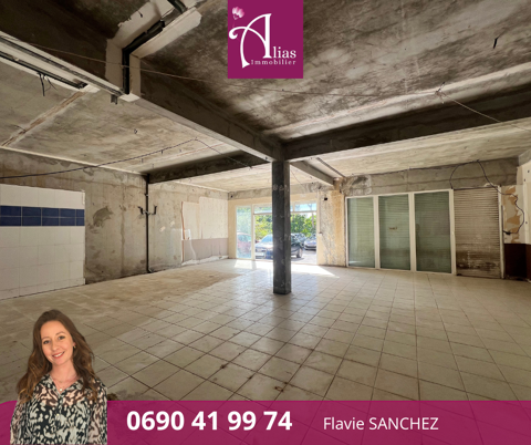 &Agrave; louer - Local / d&eacute;p&ocirc;t brut 100m2 - RDC - JARRY 1800 97122 Baie mahault