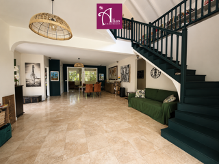 Maison à vendre 5 pièces 203 m²