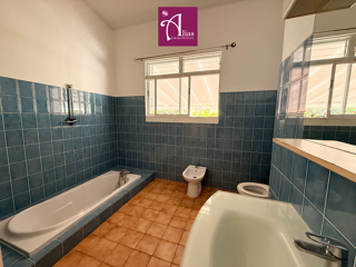  Maison à louer 5 pièces 137 m²