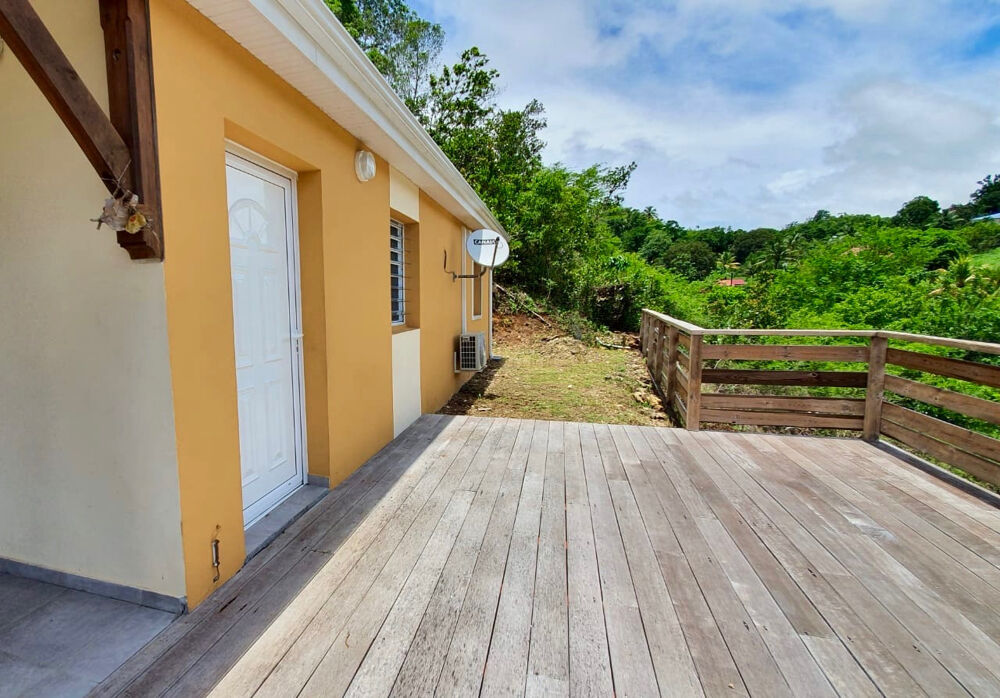 Maison F4 plain pied à BESSON