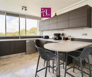  Appartement à vendre 6 pièces 180 m²
