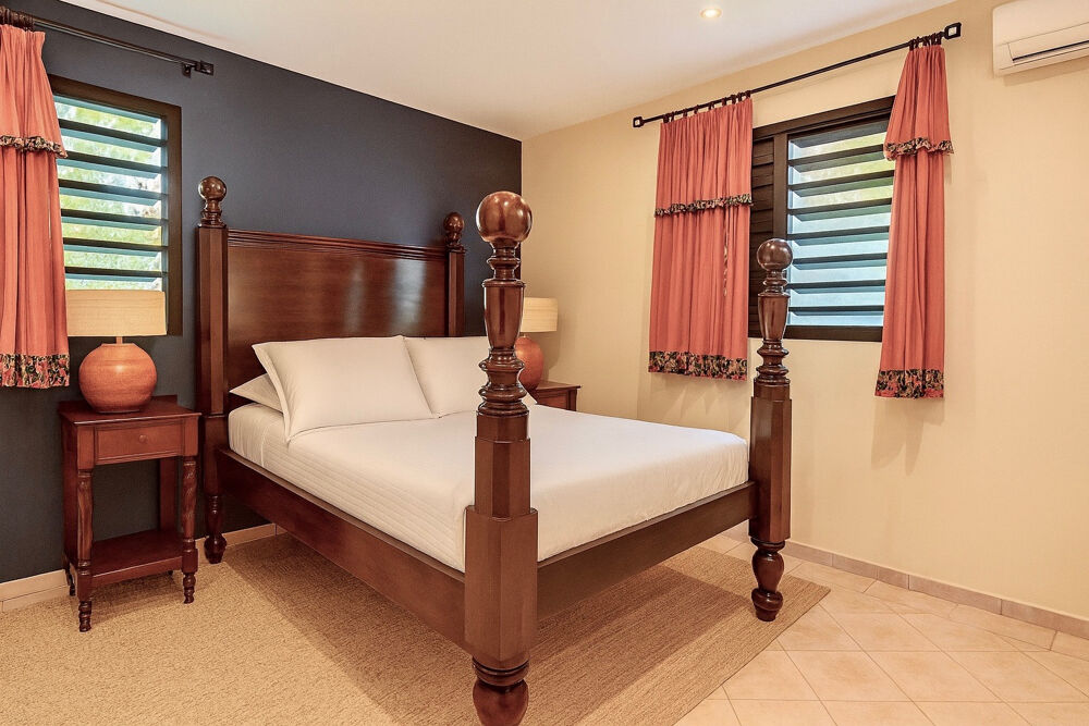 à vendre  Maison Petit-Bourg (97170)