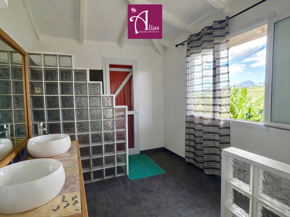 � vendre  Maison Petit-Bourg (97170)