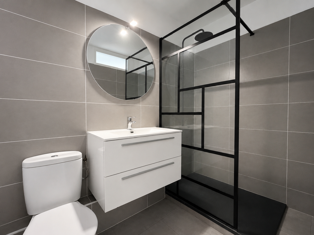 EXCLUSIVITÉ Coup de coeur à Moudong ! T3 rénové en rez-de-chaussée dans résidence sécurisée avec piscine à B