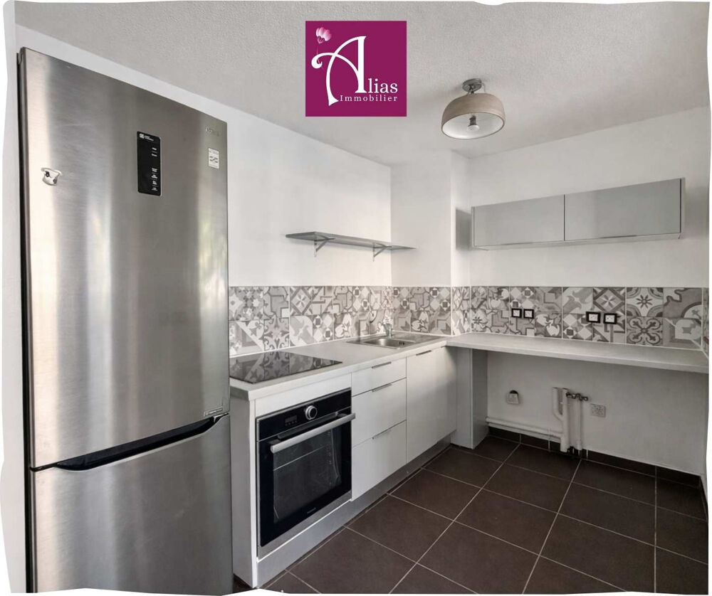 Location Appartement LOCATION    Appartement T3 RDC   Le Moule   Secteur Royal Key   Proche plage Le moule