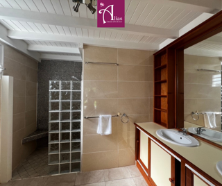  Maison à louer 4 pièces 128 m²