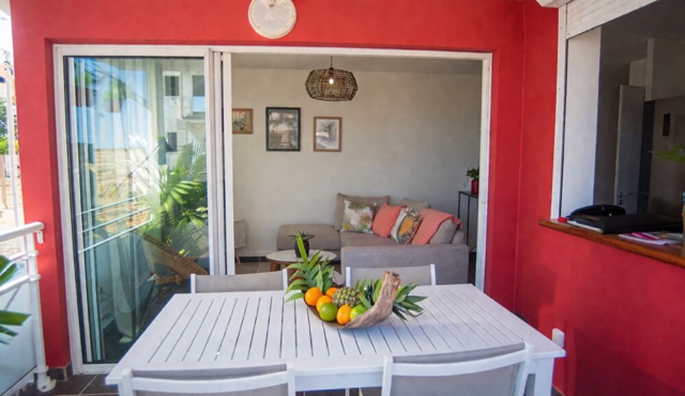 Vente Appartement À vendre   Appartement T3 RDC   Le Moule   Secteur Royal Key   Proche plage Le moule